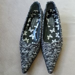 Elizabeth Stuart “Chanelesque”black and white tweed pumps sz 38